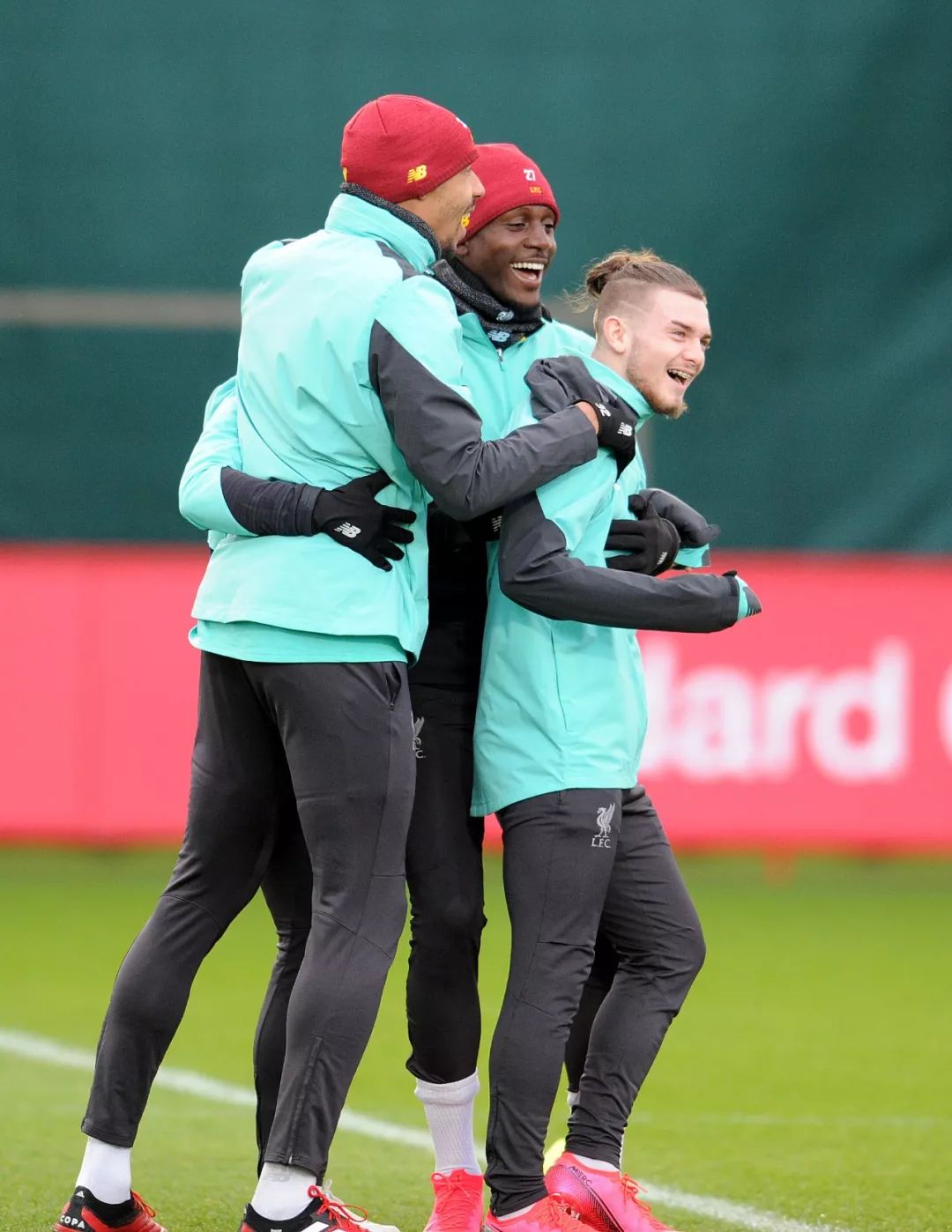 赛地聚焦：足总杯集结日热度飙升；摩纳哥伤情更新；话题不断；纪律约束更严格(国际足联官方网站)